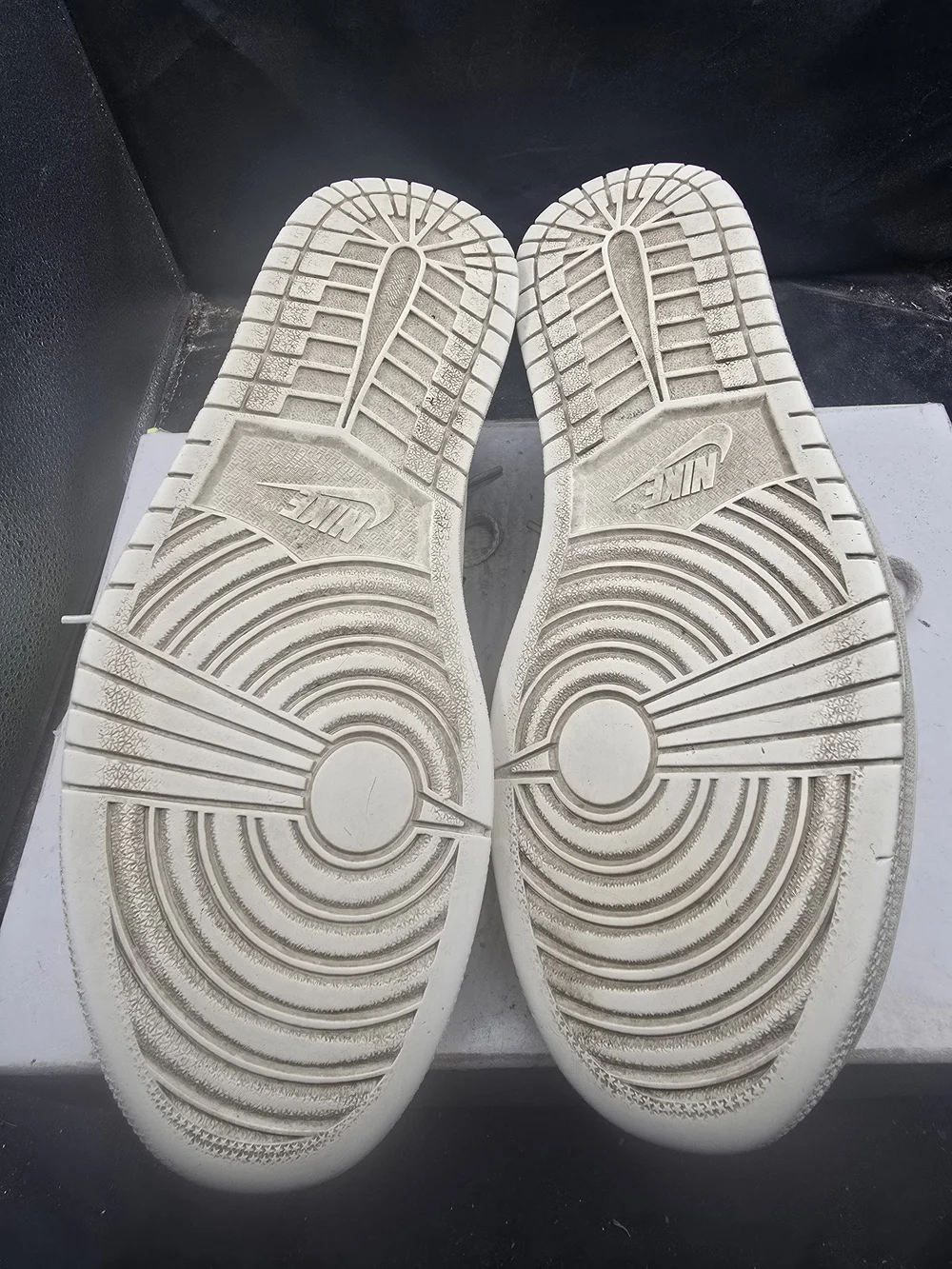 Jordan Men's White Low-Top Leather Sneakers